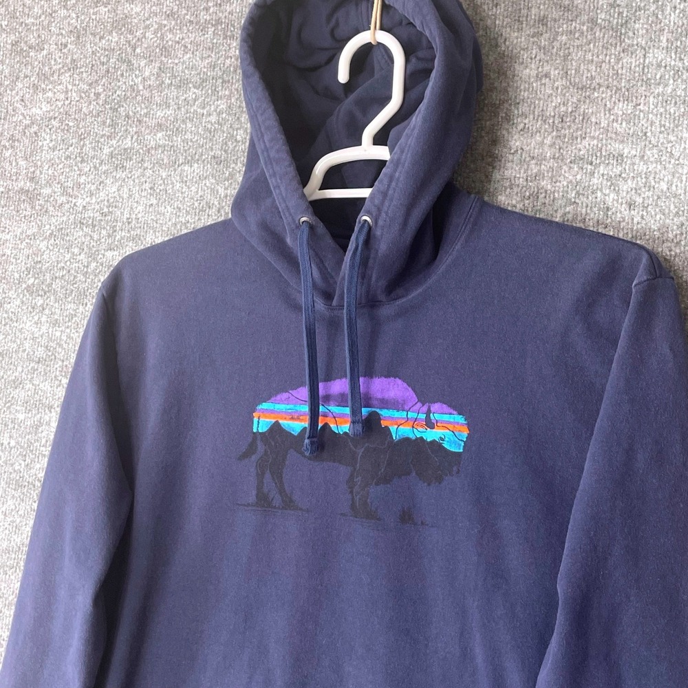 Patagonia Mens Uprisal Hoody Navy Blue Bison Graphic Pullover Size Large Hiking